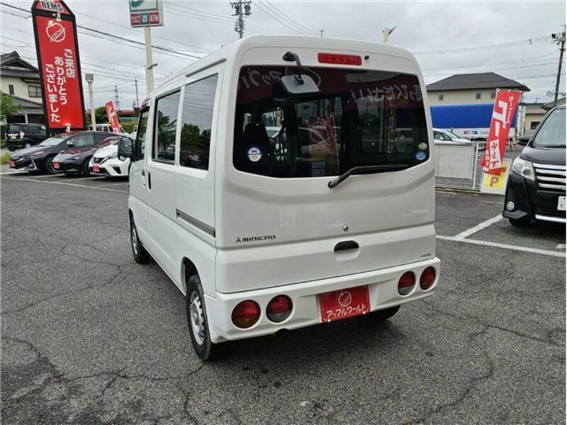 MINICAB VAN