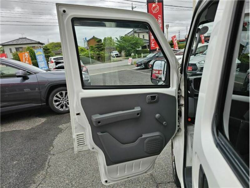 MINICAB VAN