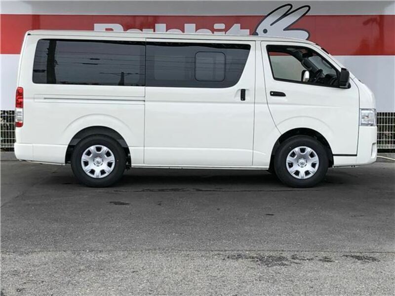 HIACE-4