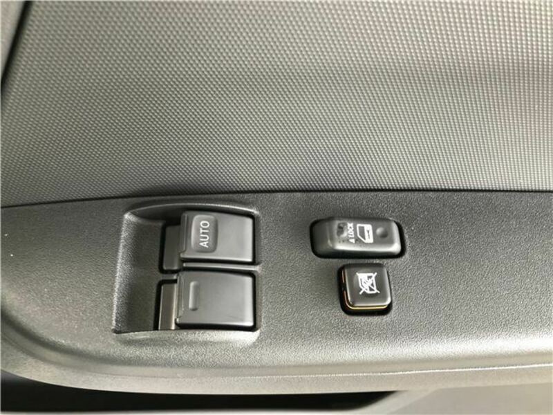 HIACE-21