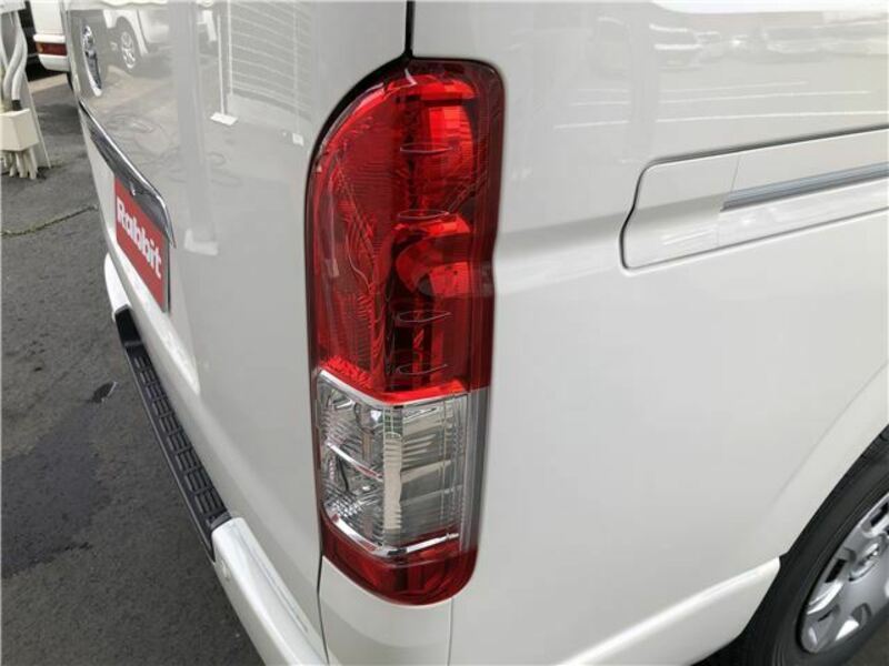 HIACE-27