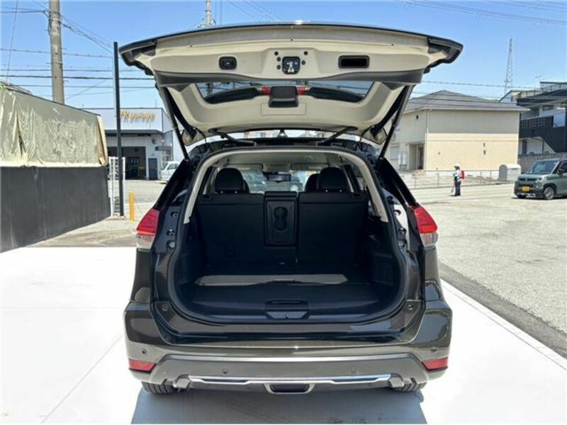 X-TRAIL-12