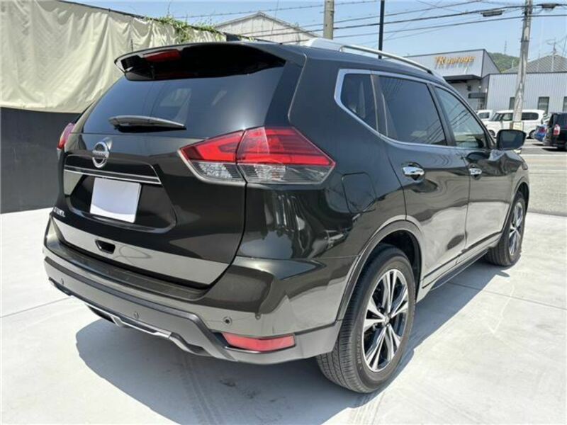 X-TRAIL-14