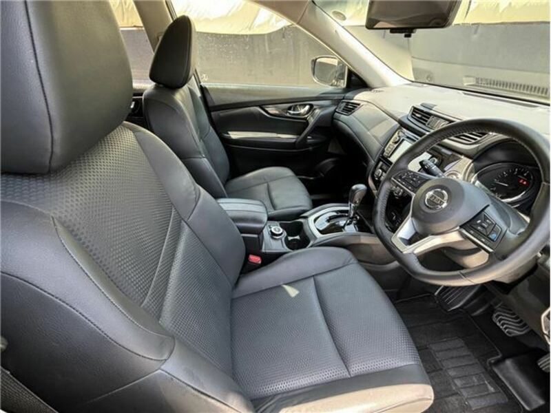 X-TRAIL-24
