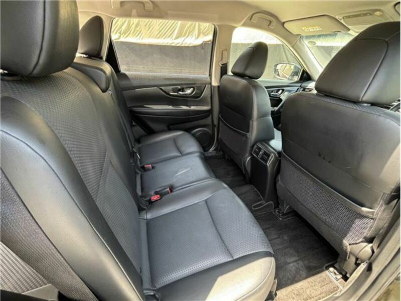 X-TRAIL-31