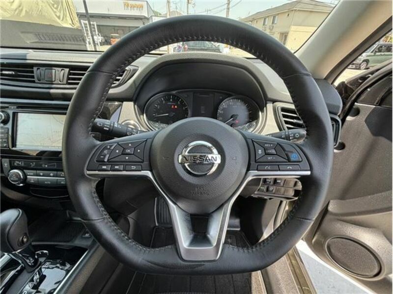 X-TRAIL-36