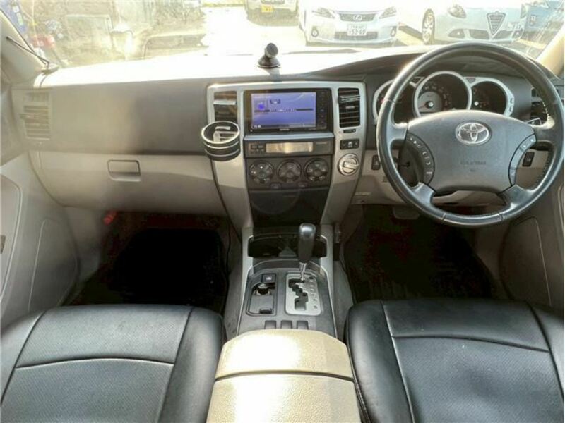 HILUX SURF