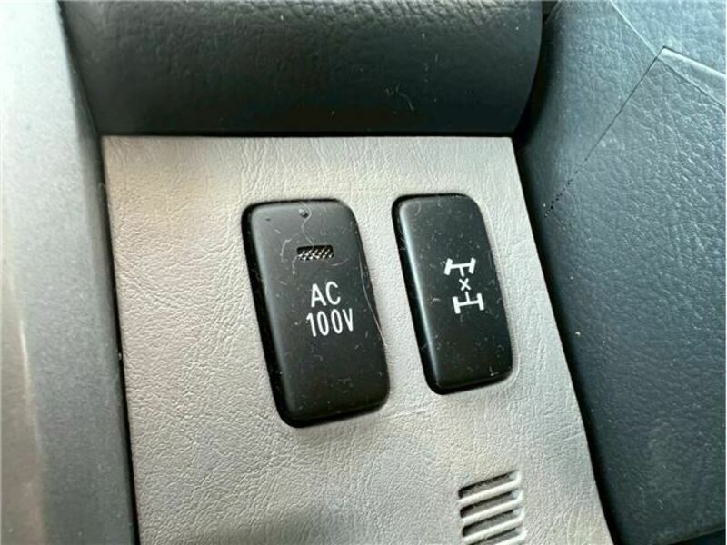 HILUX SURF