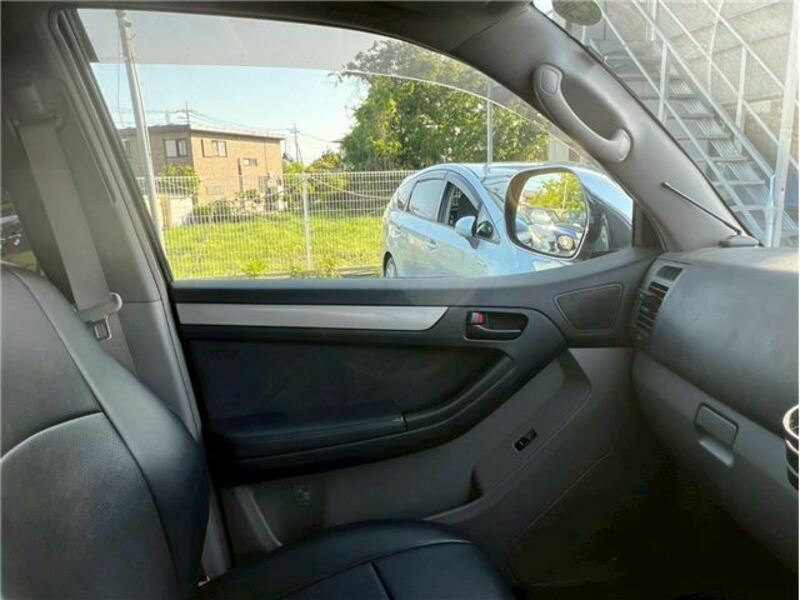 HILUX SURF
