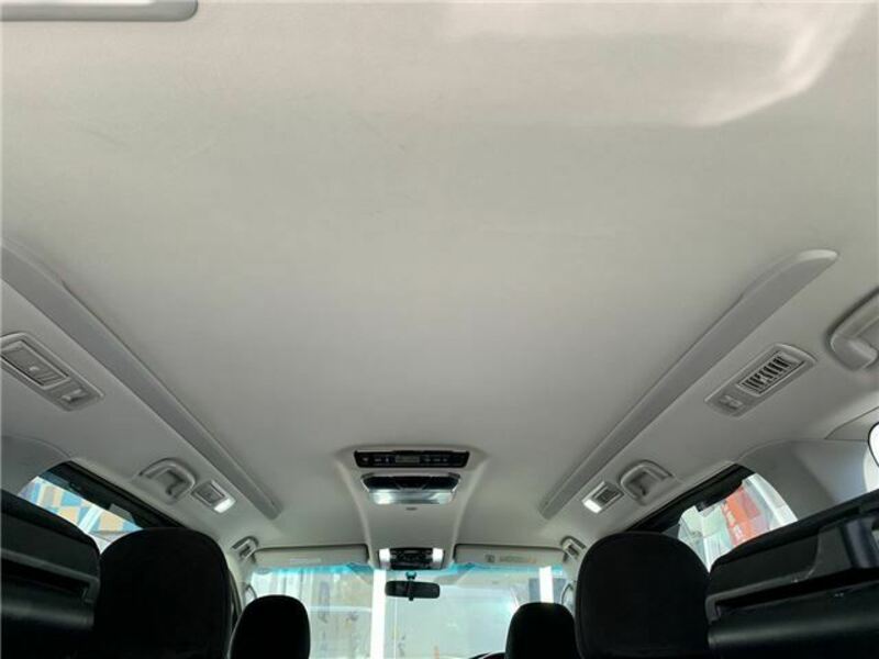 VELLFIRE-5
