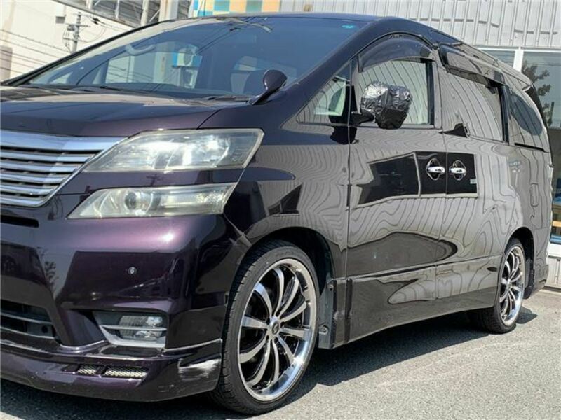 VELLFIRE-12