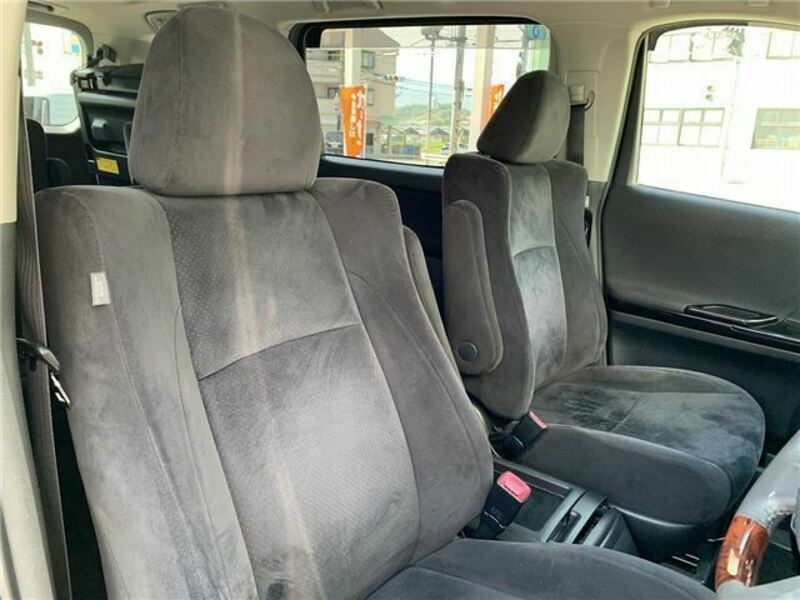 VELLFIRE-16