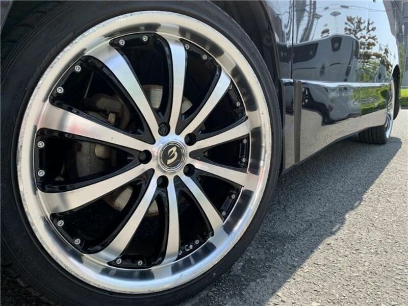VELLFIRE-38
