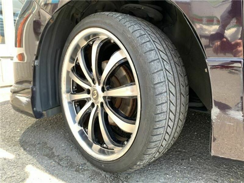 VELLFIRE-39