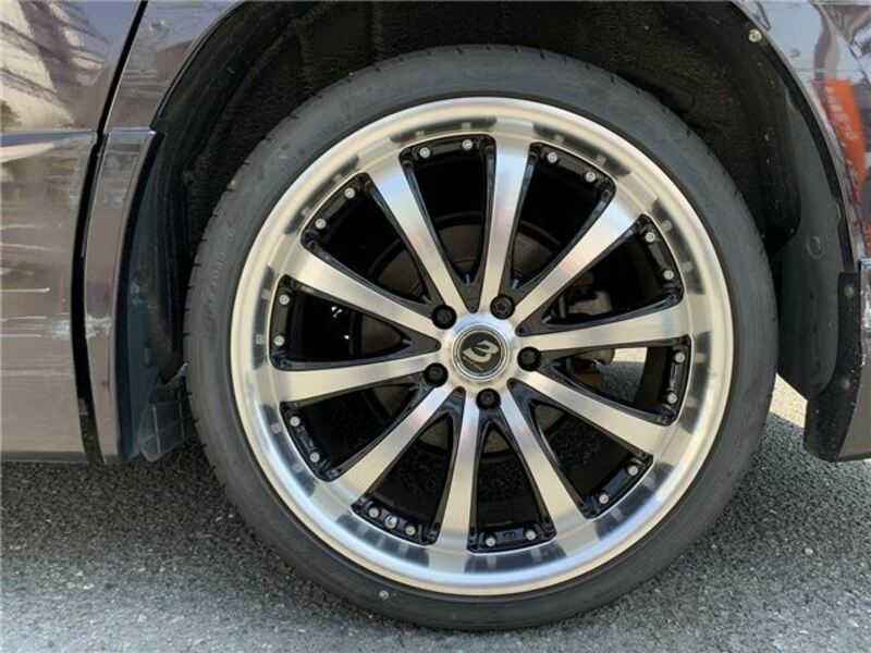 VELLFIRE-40