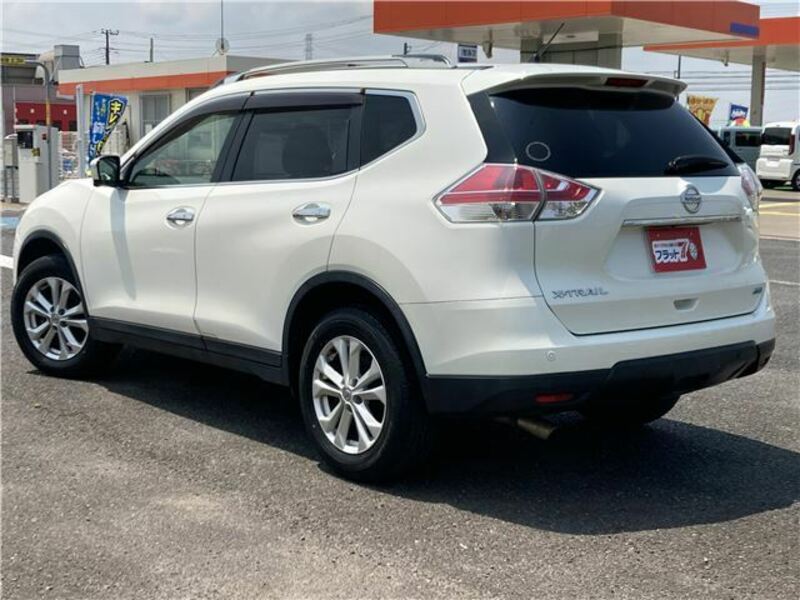 X-TRAIL-8