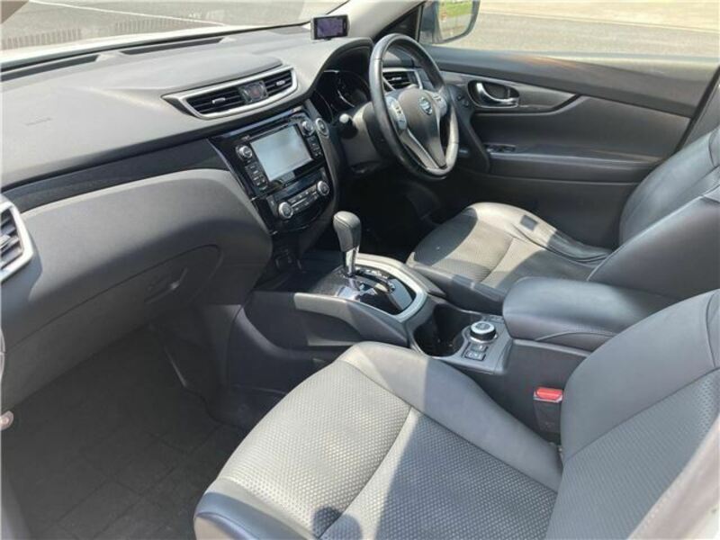 X-TRAIL-26
