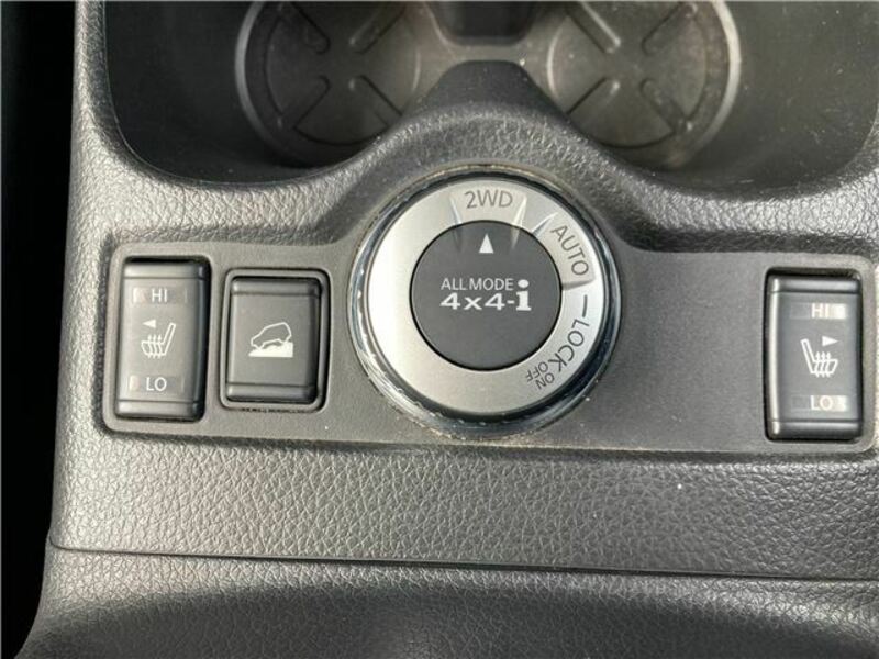 X-TRAIL-38