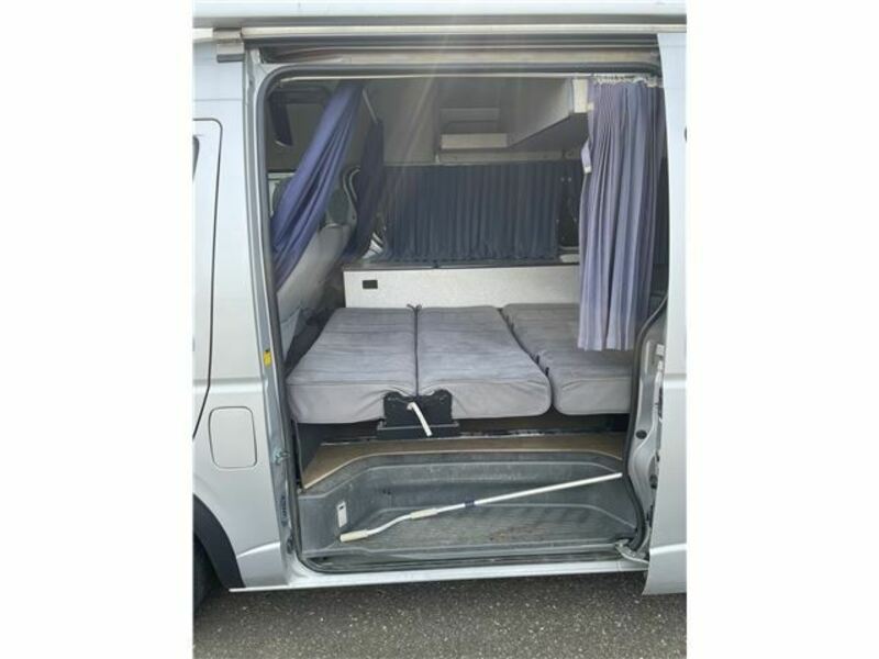 HIACE VAN-16
