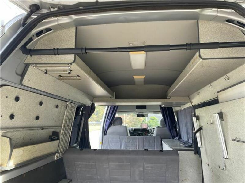 HIACE VAN-26