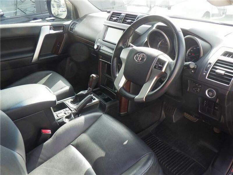 LAND CRUISER PRADO-5
