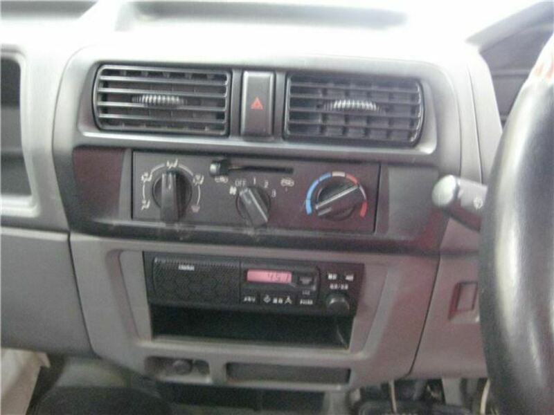 CLIPPER TRUCK