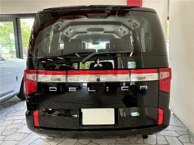 DELICA D5