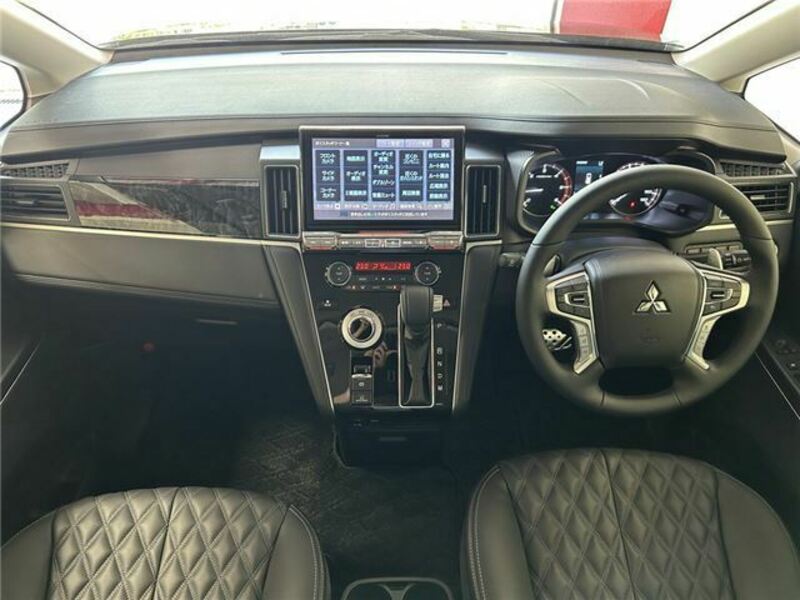 DELICA D5