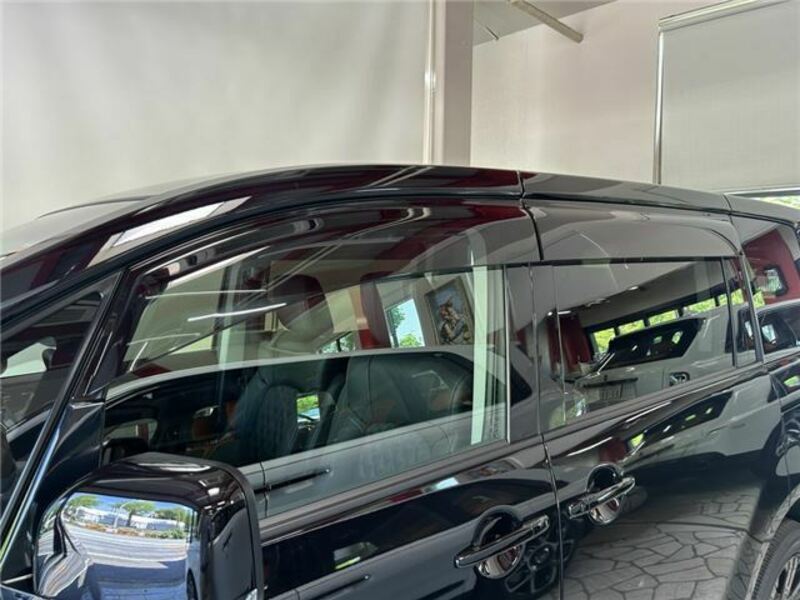 DELICA D5