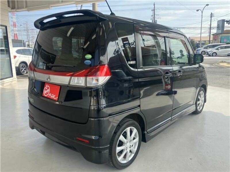 DELICA D2