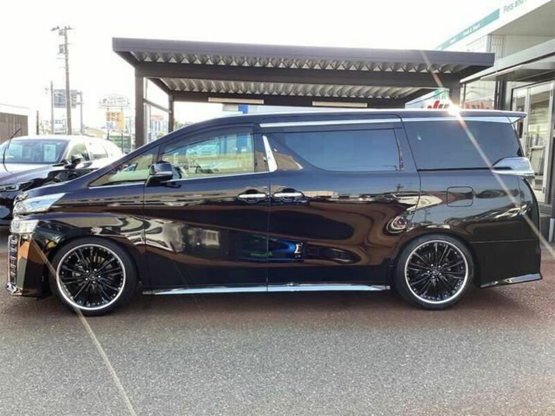 VELLFIRE