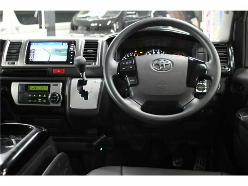 HIACE VAN-2