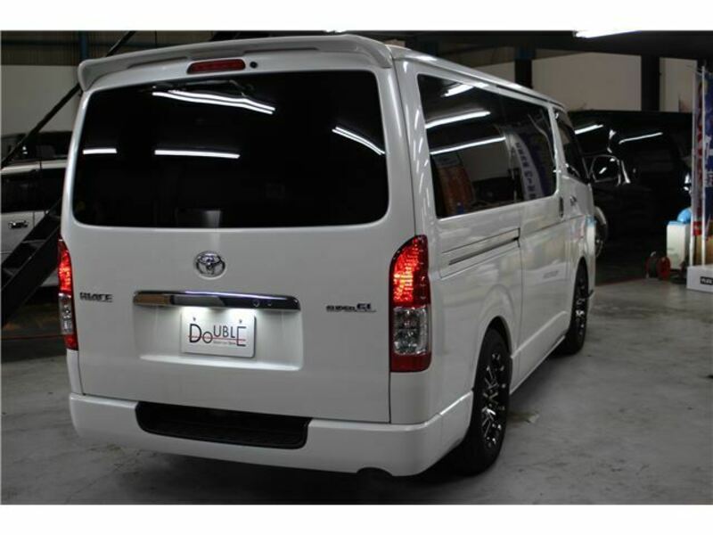 HIACE VAN-35