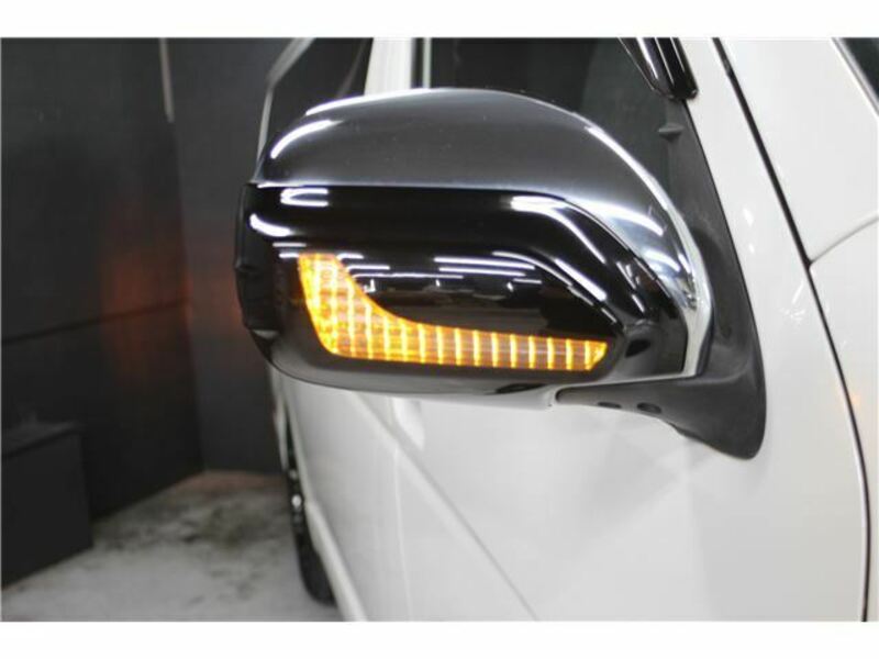 HIACE VAN-38