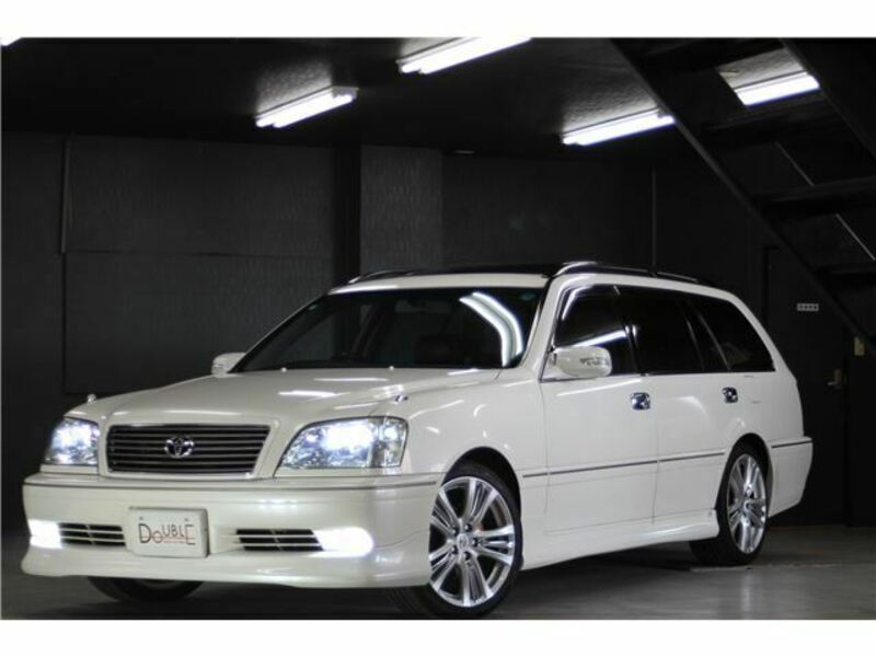 TOYOTA CROWN ESTATE