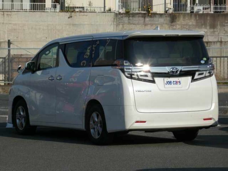 VELLFIRE-5