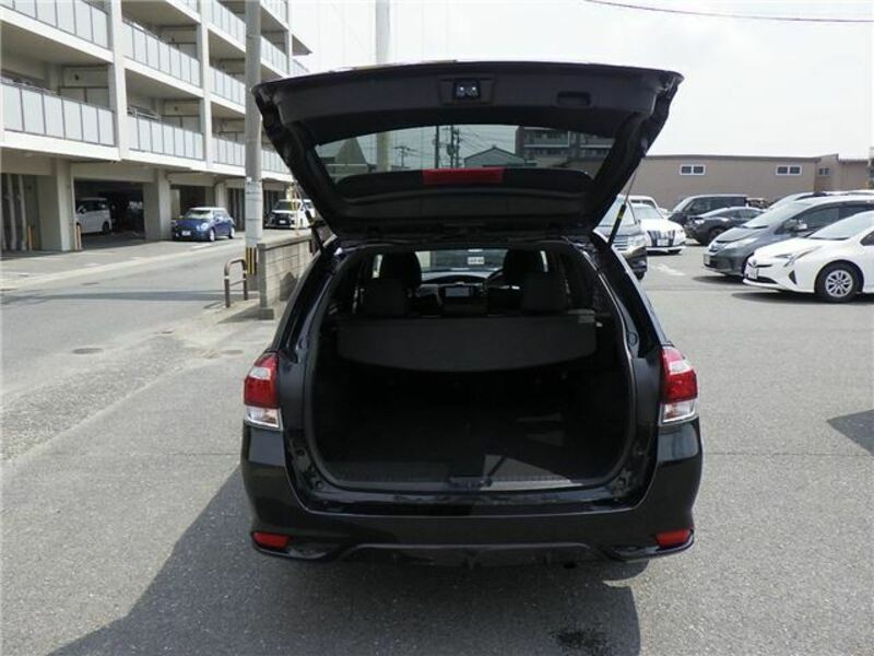 COROLLA FIELDER
