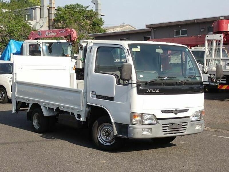 NISSAN　ATLAS