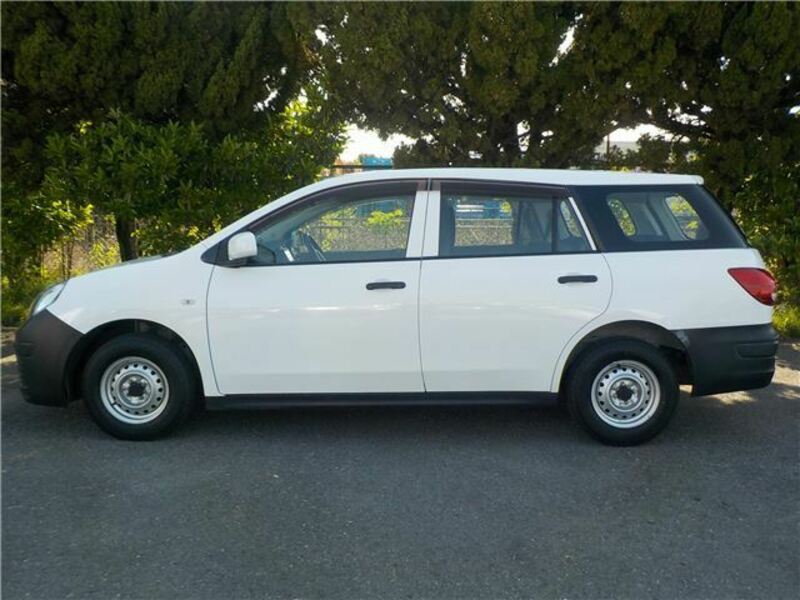 FAMILIA VAN