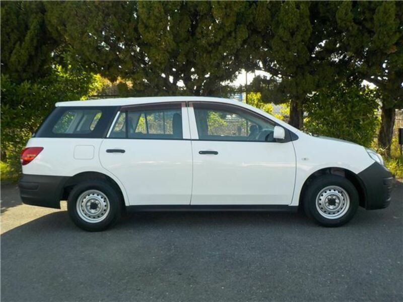 FAMILIA VAN