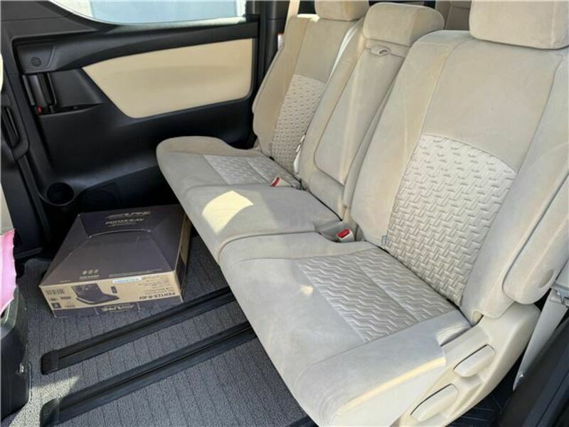 ALPHARD-8