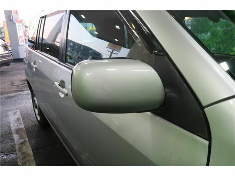 SUCCEED VAN