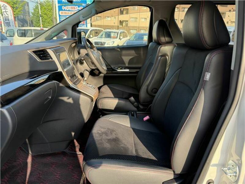 VELLFIRE-14