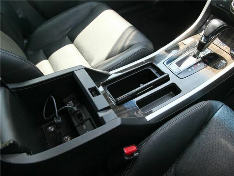 ACCORD HYBRID-8