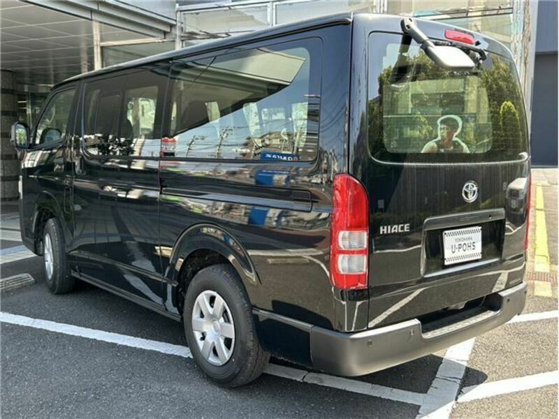 HIACE VAN