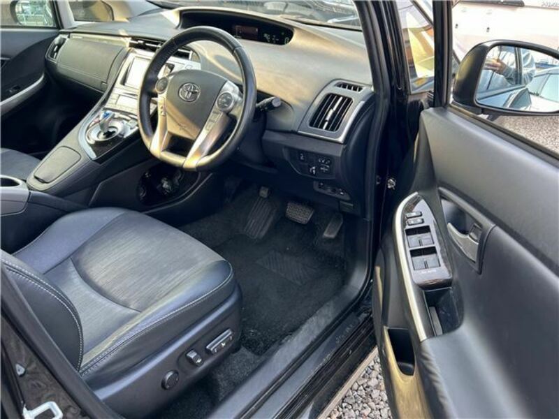 PRIUS PHV-2