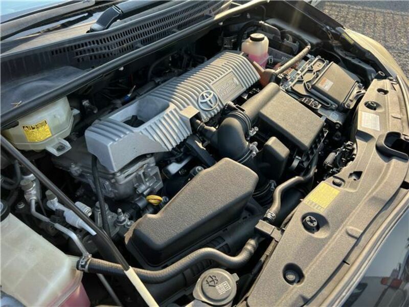PRIUS PHV-29
