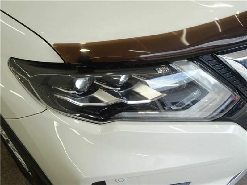 X-TRAIL-8