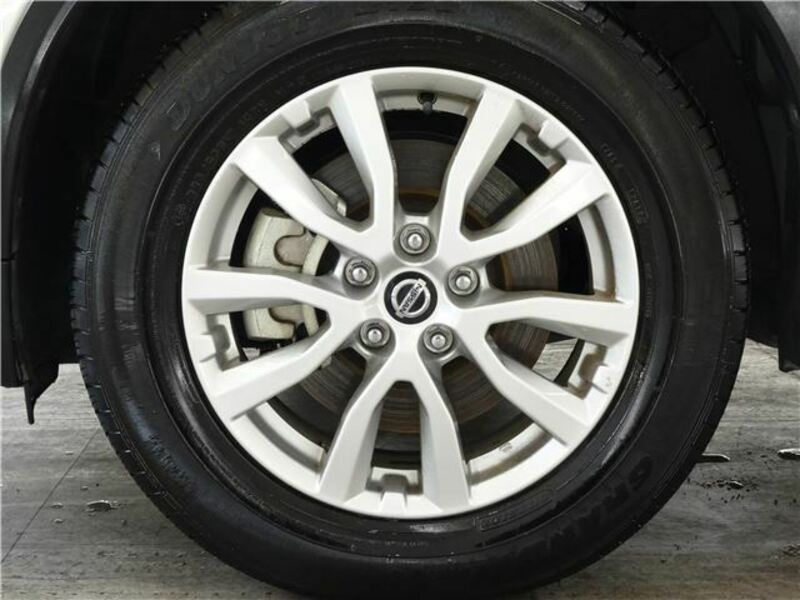 X-TRAIL-11
