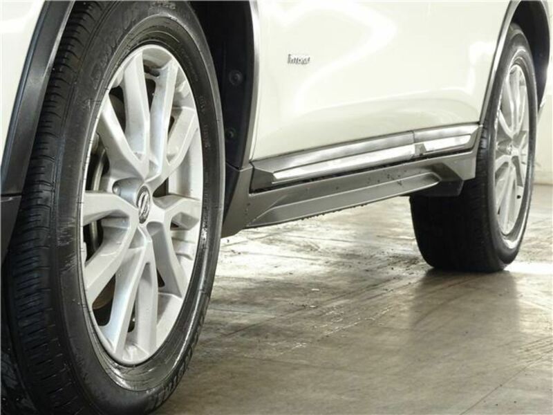 X-TRAIL-14